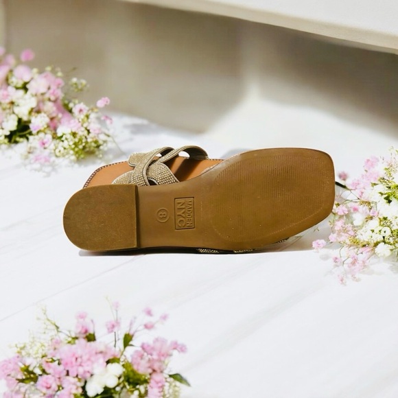 Madden NYC Selina Sandals with Criss-Cross Straps - Picture 7 of 7